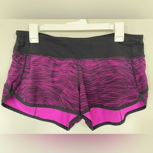 Lululemon Women’s Running Shorts Size 8 Purple/pink (fuschia)   Black
